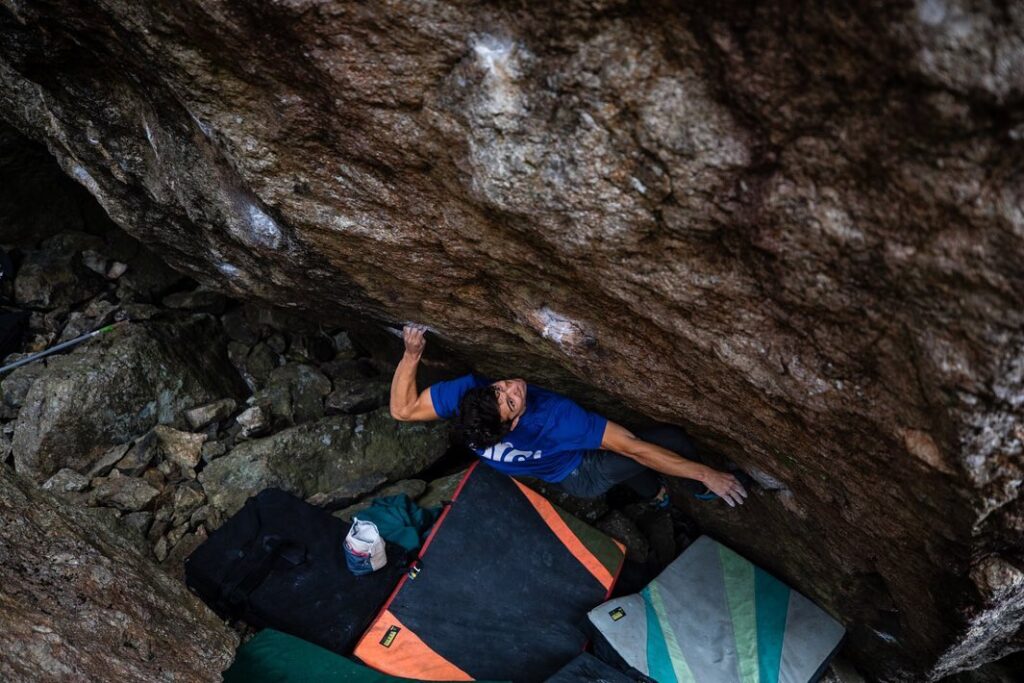 Superpower the UKs Hardest Boulder problem